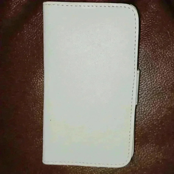 Magnetic IP 4G Wallet Phone Case - White - Picture 1 of 7